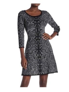 women's nina leonard crochet cold-shoulder swing dress Cold Shoulder Crochet Dress Black / M